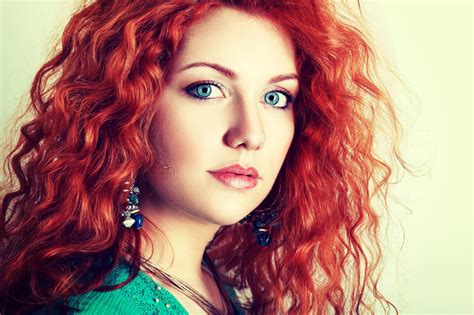 Celebrate National Red Hair Day With These 5 Styles All Things Hair Us