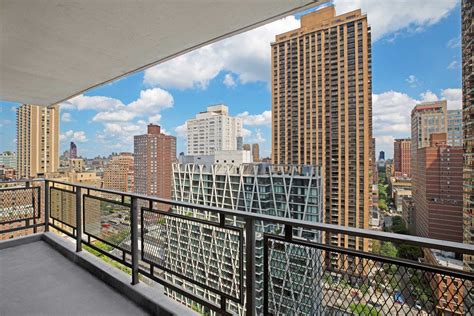 A Guide To Upper West Side Apartments In Nyc Lincoln Towers