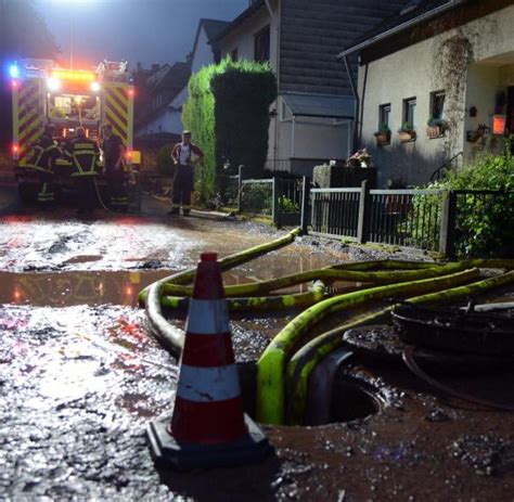 Check spelling or type a new query. Starkregen droht in Rheinland-Pfalz und im Saarland - WELT