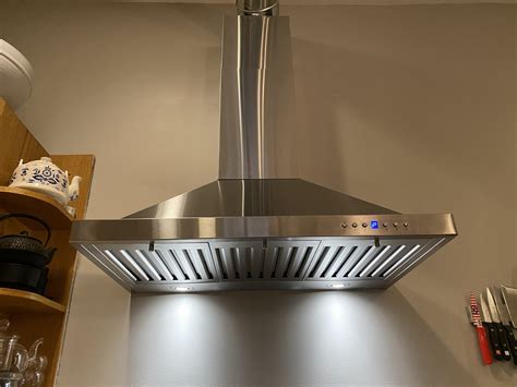 Vented vs Unvented Range Hoods | Know Which Is Best Before Installation