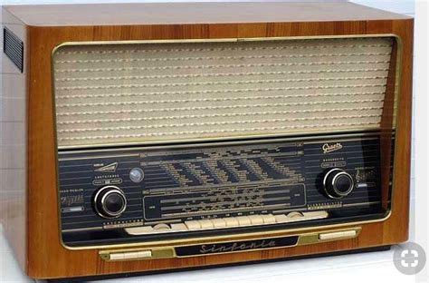 Épinglé par earl e corbett ii sur radio radio ancienne radios rétro