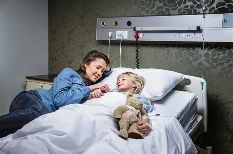 Children, gift basket, gift ideas, kids, recently posted articles, sick person / by whattogetmy. Beautiful Makeover Transforms Atlanta Hospital Rooms into ...