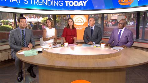 Today Show Anchor Strips Down For Nude Run After Losing Bet Today Com