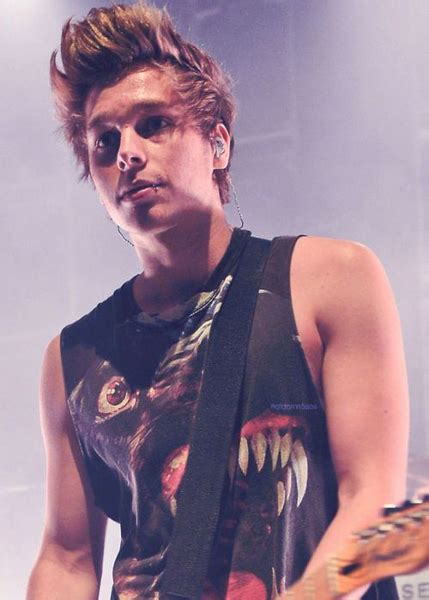 Luke 5 Seconds Of Summer Photo 36908313 Fanpop