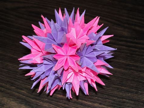 Origami Origami Pluto Kusudama