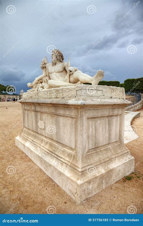 Jardin Des Tuileries Colossus Nile Sculpture Paris Statue France French Marble Artistic Naked