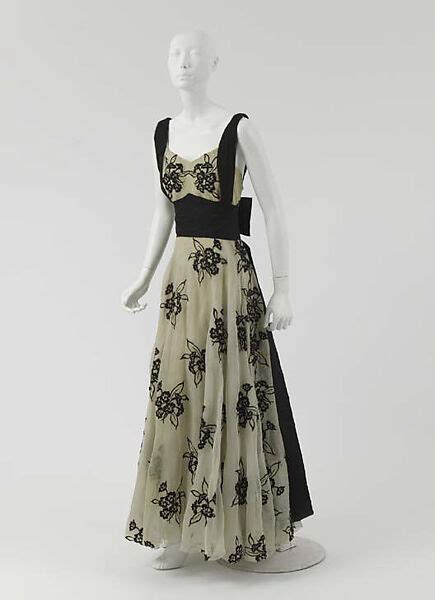 House Of Chanel Evening Dress French The Metropolitan Museum Of Art