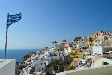 Grace hotel santorini can arrange boat trips to nearby islands and private daily cruises. Meu roteiro de 2 dias em Santorini: sim, essa ilha grega ...