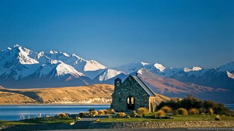 High Resolution Beautiful New Zealand Mountain Landscape Desktop