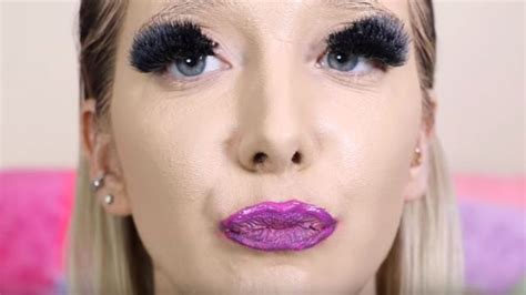 Jenna Marbles Takes The 100 Layer Makeup Trend To The Extremehellogiggles