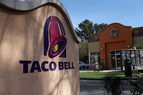 Taco Bell Is Opening An Insane Taco Inspired Pop Up Hotel