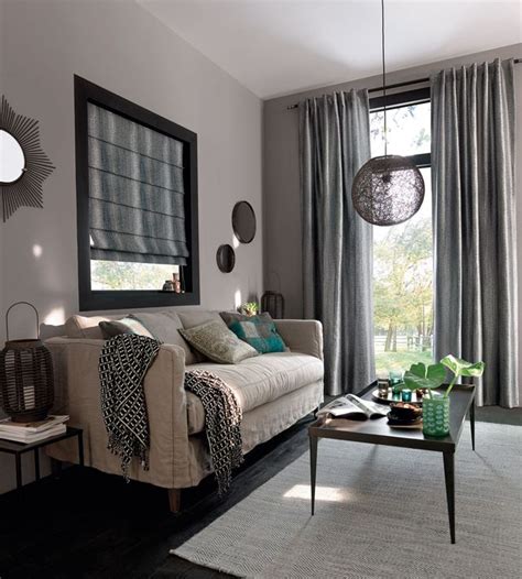 Codes promo, ventes flash, livraison offerte, trouvez le produit c'est le moment d'acheter un rideau noir et blanc ? Déco salon : le gris nous fait de l'oeil - Côté Maison