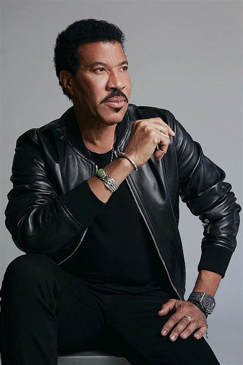 Последние твиты от lionel richie (@lionelrichie). Lionel Richie Set to Make Wynn Las Vegas Debut With Two-Night Engagement in Aug. 2019