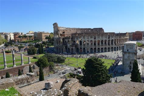 Rome Architecture Italy Ancient Ruins Of Coliseum 1173