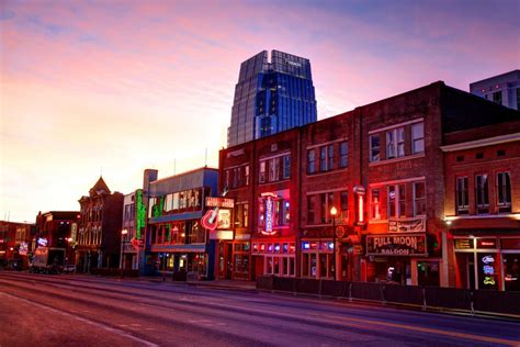 The Best Pre Show Post Show Spots In Nashville Ticketmaster Blog
