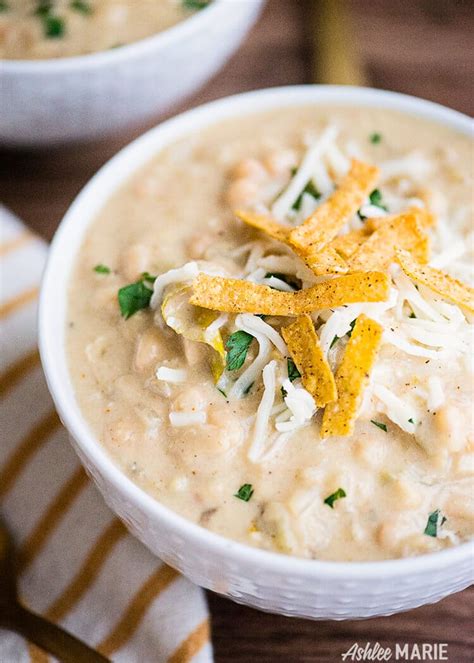 Stay safe & be ready. Creamy White Chicken Chili Recipe and video | Ashlee Marie ...