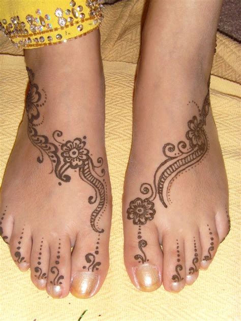 Types Of Tattoos In The World Henna Designs For Feet