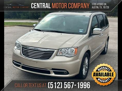Used 2016 Chrysler Town And Country For Sale In Manor Tx With Photos