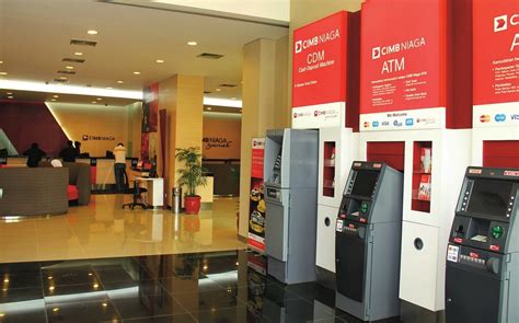 The other night as i was packing up to leave an event, a friend of mine came up to me to introduce another friend. Lowongan Kerja Bank CIMB Niaga Januari 2015 - Lowongan ...