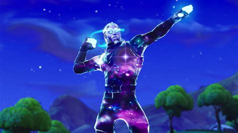It even has a comet circling the head of the character! Fortnite Galaxy Skin: First Look and gameplay - Video - CNET