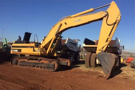 Brand new sany sy335c excavators, 34 tons complete with breaker piping. Used CAT 345 EXCAVATOR mini excavators