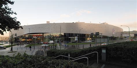 How can i contact pizza hut essen, limbecker platz? File:Essen Limbecker Platz.jpg - Wikimedia Commons