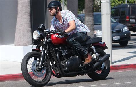 Ryan reynolds is an exciting guy by nature, which makes it only natural that the actor would ride the triumph new speed twin in his travels. Hollywood's obsession with motorcycles - Telegraph