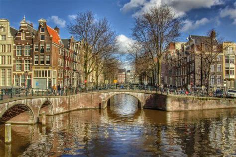 Amsterdam ist die hauptstadt von niederlande. Amsterdam die herrliche Hauptstadt der Niederlande