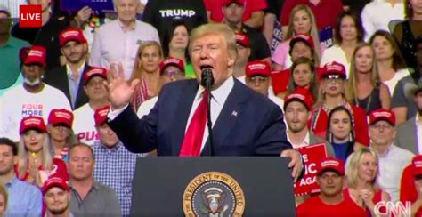 Trump Polls Crowd On 2020 Slogan Keep America Great Is The Clear Favorite