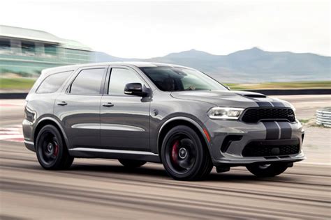 Dodge Durango Srt Hellcat Gets 1000 Hp Tuning By Hennessey Carz Tuning