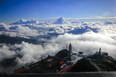 Fansipan Summit Highest Mountain Peak Of Indochina Sapa Lao Cai Stock