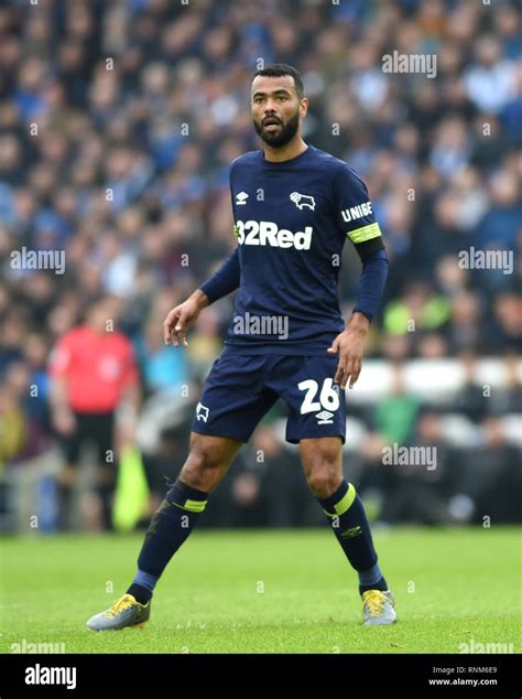 Football Ashley Cole Hi Res Stock Photography And Images Alamy