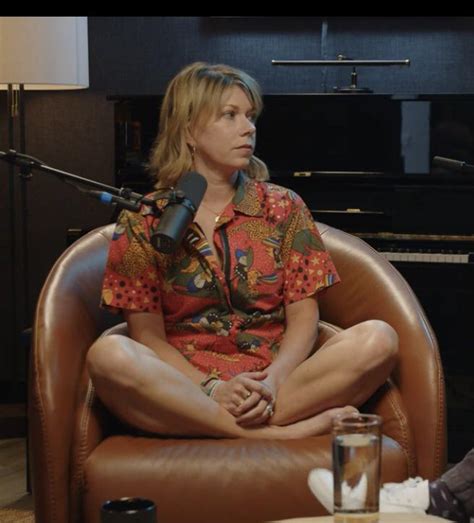 Anyone Know What Romper Mary Elizabeth Ellis Is Wearing Iasip