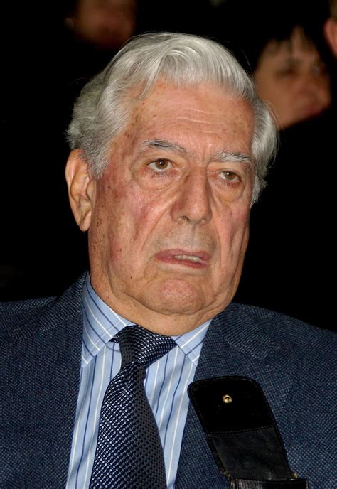 José mario pedro vargas llosa, es conocido como uno de los novelistas con gran importancia en nuestra historia literaria contemporánea. Mario Vargas Llosa - Wikipedia