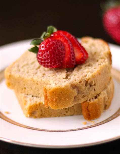 These low cholesterol foods will help do the job effectively. Desserts With Benefits Healthy Whole Wheat Vanilla Bean Pound Cakes recipe (low fat, low sugar ...