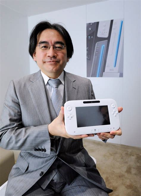 Satoru Iwata Nintendo Chief Executive Dies At 55 The New York Times