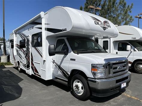 5 Best Class C Toy Hauler Rvs For 2024 Rvblogger