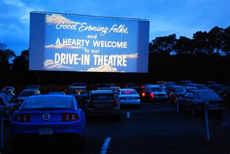 The Best Drive In Movie Theaters In America Martha Stewart