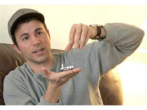 Hier präsentiert euch die redaktion diverse berichte rund um das vermögen (auf englisch: Mark Rober Net Worth: How Much He Makes On YouTube?