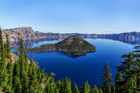 Crater Lake From Above Stock Image Image Of Lake Beautiful 61936983