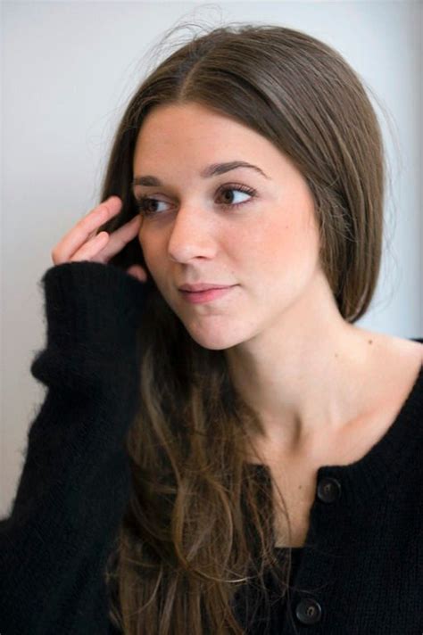 Astrid melissa edwarda horn weitzberg (born 8 april 1987), known as melissa horn, is a swedish pop artist. Melissa Horn