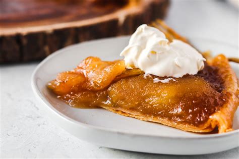 Apple Tarte Tatin: a classic french dessert that is sure to please!