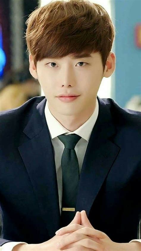 She has been type cast as the cute damsel in distress for so long (and then she stopped trying to act and just rode the fame) that she would kill any drama for me, but i think paired with the. Lee Jong Suk ️ ️ Pinocchio | Jong suk, Jung suk