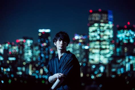 Tk From Ling Tosite Sigure Teams Up With Yorushikas Suis In His Pv For