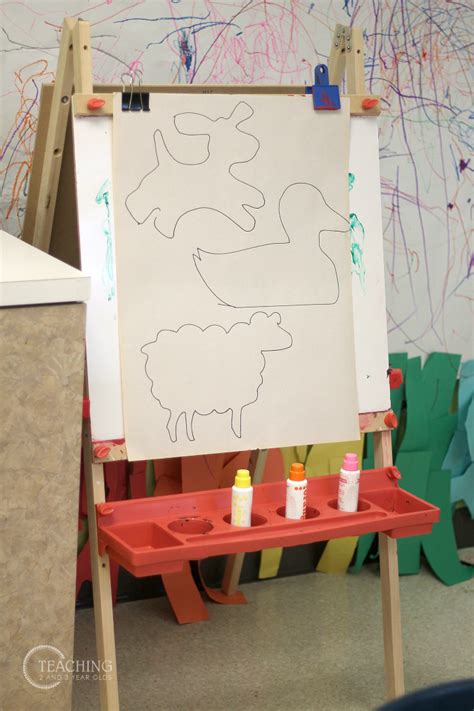 Though winter has its own kind of beauty, the earth seems to come back. Toddler and Preschool Spring Animals Theme Activities ...