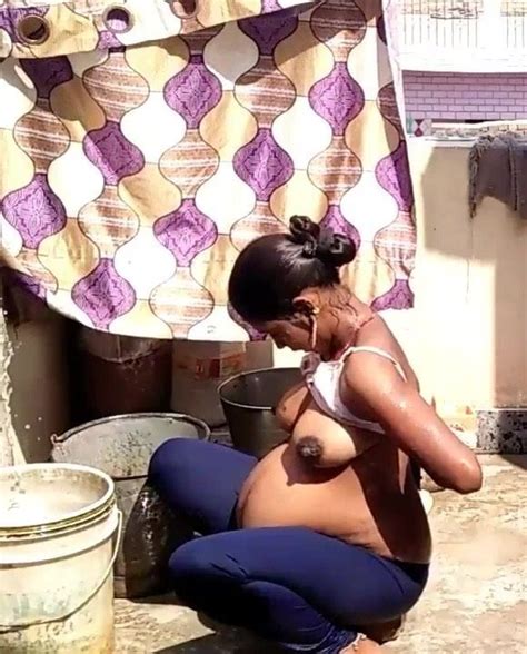 Pregnant Desi Indian Village Girl Bathing Outdoor Porn 1f Xhamster