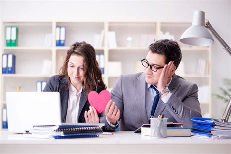 Dating In The Workplace Should Your Company Have A Policy On Intra