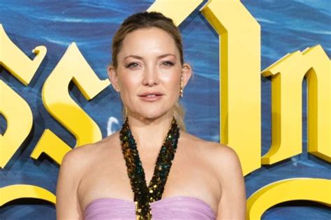 Kate Hudson Gleams In Disco Halter Gown Diamonds At Glass Onion A Knives Out Mystery Madrid