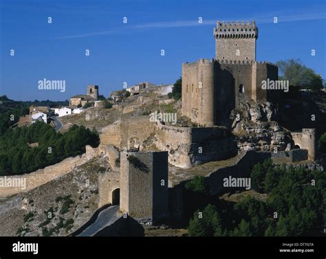 Spain Castile La Mancha Alarcon Medieval Castle Stock Photo Alamy
