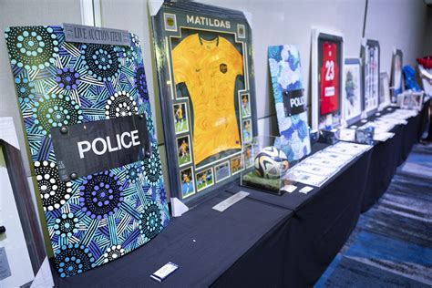 Explore Top 10 Inexpensive Silent Auction Ideas for Fundraising